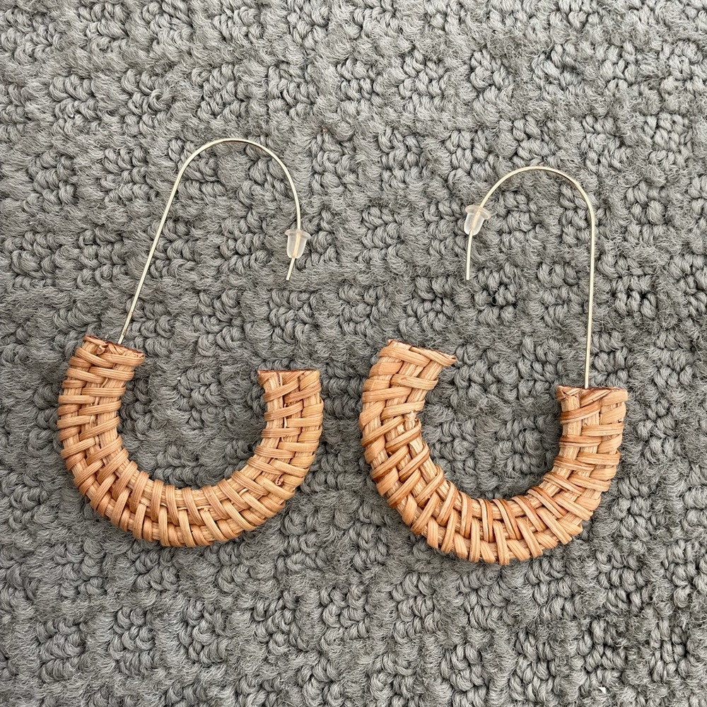Rattan dangle earrings